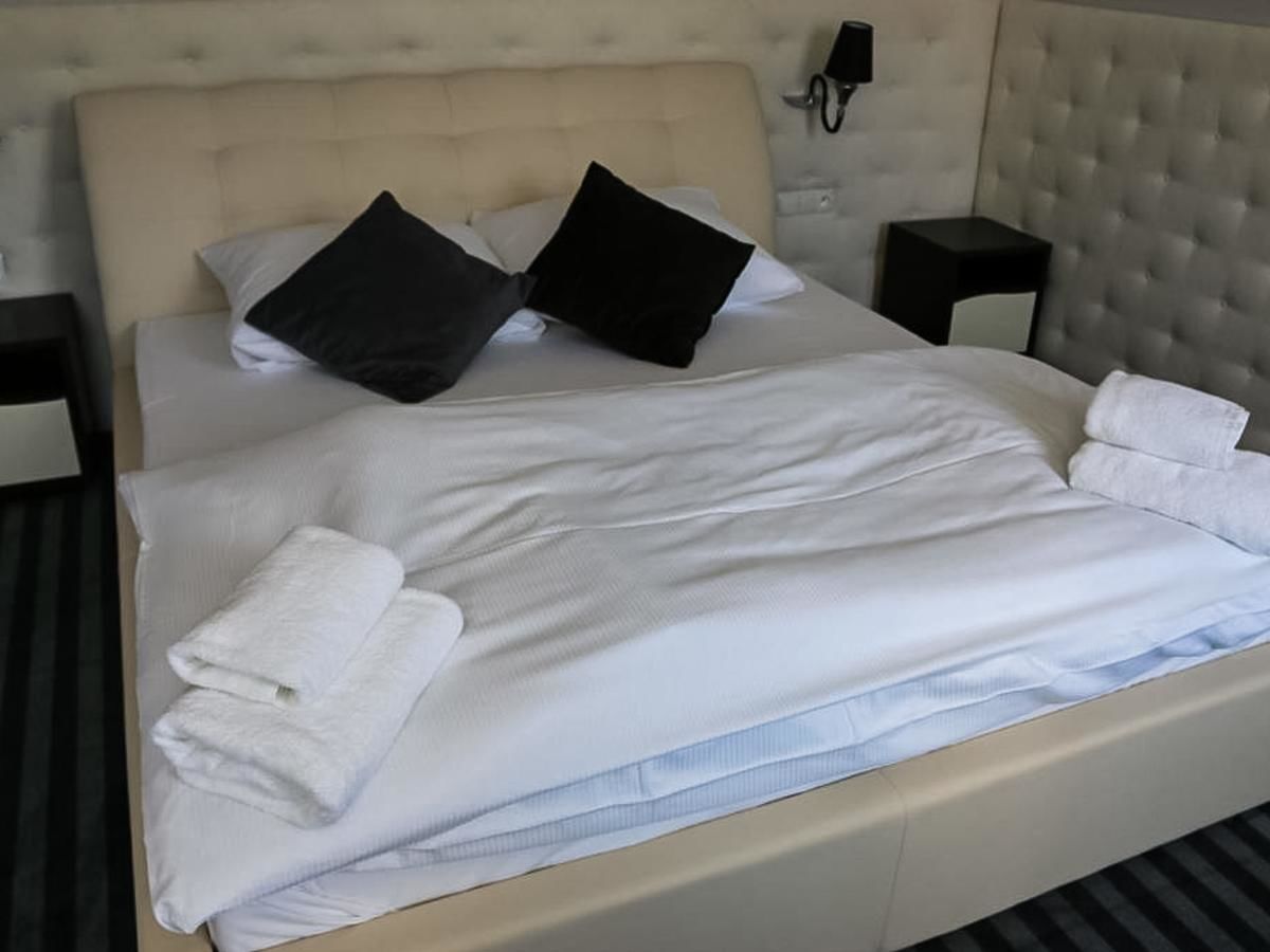 Отели типа «постель и завтрак» Biały Dwór Lubiny-15